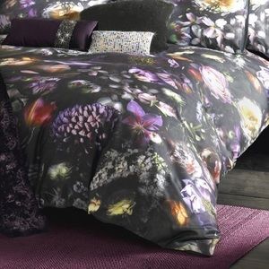 Ted Baker Shadow floral queen duvet cover